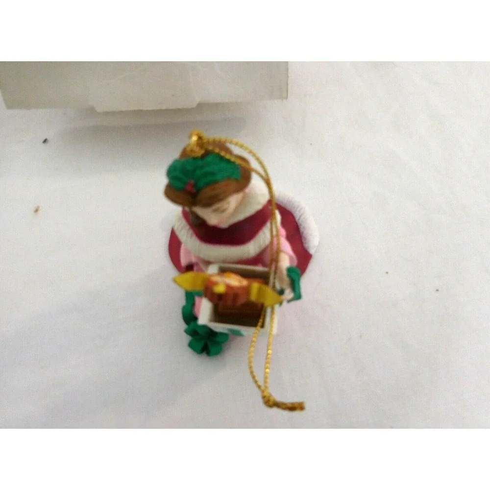 Disney Grolier Christmas Magic Ornament Beauty and the Beast With Box 023909 DCO